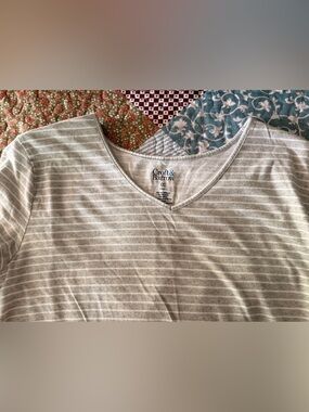croft & barrow Women's Gray and White Striped V-Neck Pajama Dress